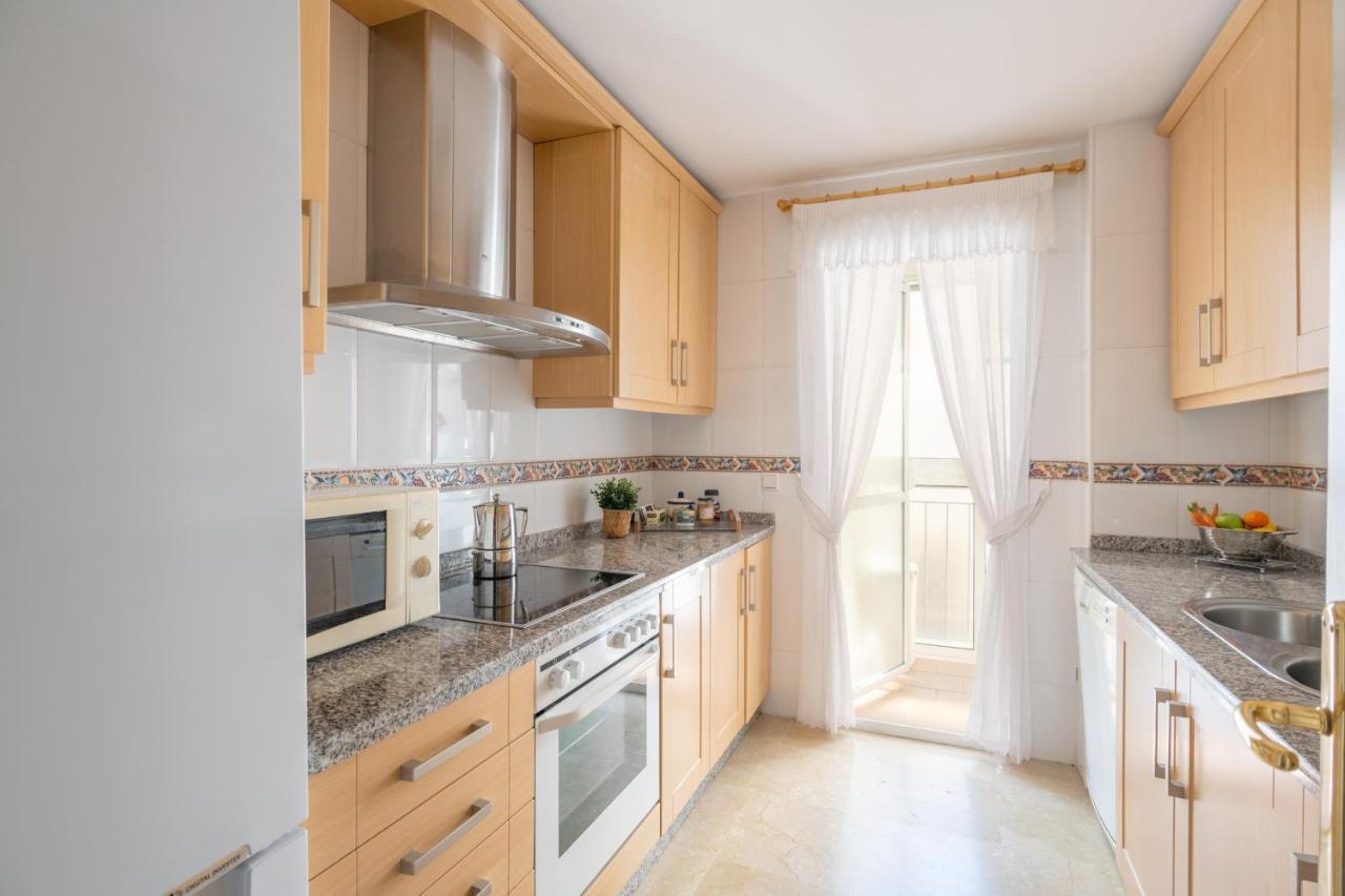 דירות אסטפונה Atico 2 Terrazas Junto Al Mar By Rent Me מראה חיצוני תמונה