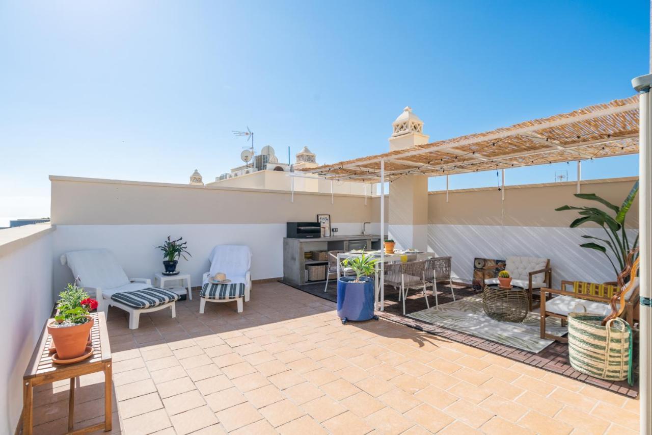 דירות אסטפונה Atico 2 Terrazas Junto Al Mar By Rent Me מראה חיצוני תמונה